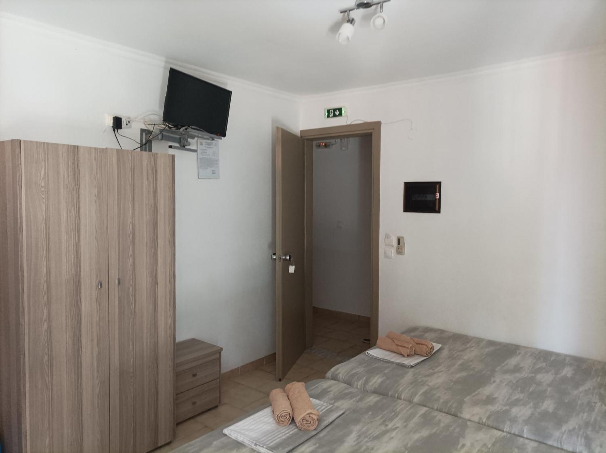 Kleanthis Blue Daire Vrasná Dış mekan fotoğraf